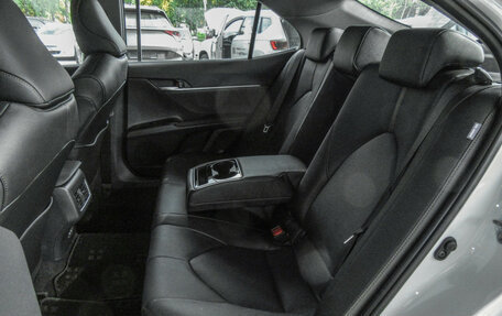 Toyota Camry, 2024 год, 4 690 000 рублей, 9 фотография