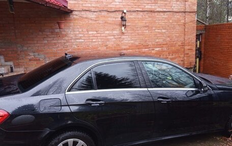 Mercedes-Benz E-Класс, 2013 год, 1 390 000 рублей, 3 фотография