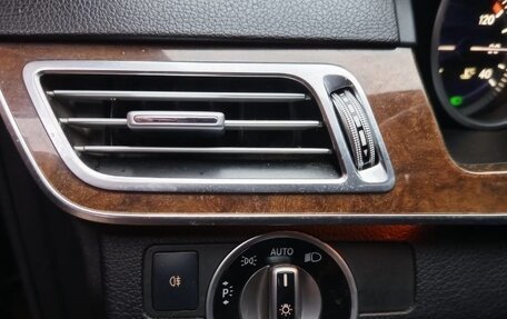 Mercedes-Benz E-Класс, 2013 год, 1 390 000 рублей, 20 фотография