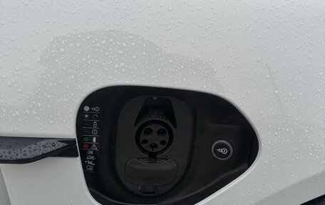 Porsche Taycan I, 2020 год, 7 650 000 рублей, 26 фотография