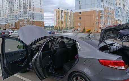 KIA Rio III рестайлинг, 2015 год, 995 000 рублей, 10 фотография