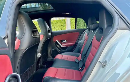 Mercedes-Benz CLA, 2022 год, 2 279 047 рублей, 11 фотография