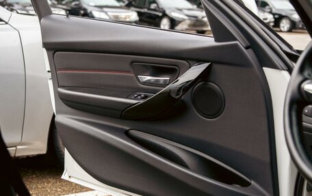 BMW 3 серия, 2015 год, 1 895 000 рублей, 12 фотография