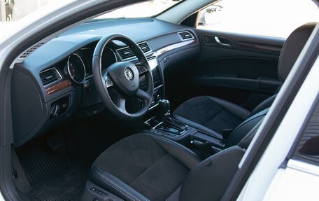 Skoda Superb III рестайлинг, 2014 год, 1 095 000 рублей, 13 фотография