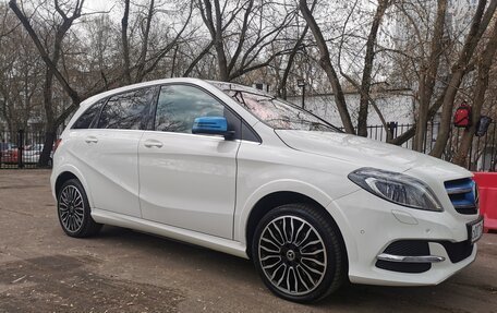 Mercedes-Benz B-Класс, 2015 год, 1 700 000 рублей, 10 фотография