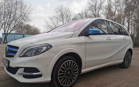 Mercedes-Benz B-Класс, 2015 год, 1 700 000 рублей, 11 фотография