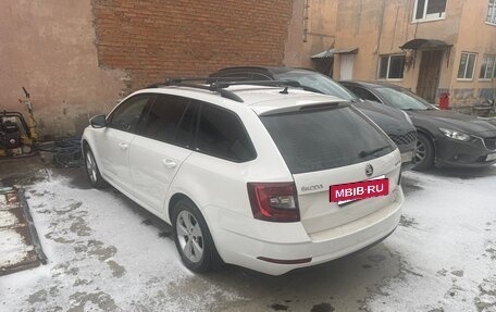 Skoda Octavia, 2018 год, 1 990 000 рублей, 2 фотография