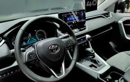 Toyota RAV4, 2025 год, 4 350 000 рублей, 18 фотография