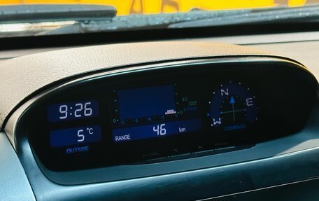 Toyota Land Cruiser Prado 120 рестайлинг, 2006 год, 1 799 000 рублей, 23 фотография