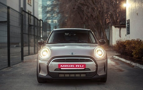 MINI Hatch, 2021 год, 3 099 000 рублей, 9 фотография