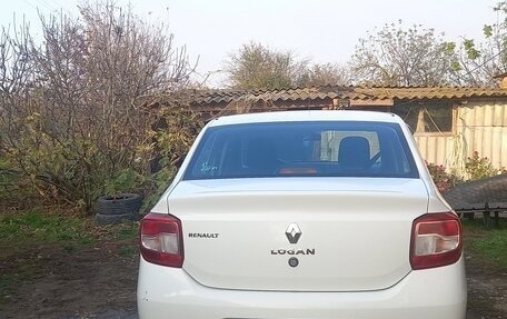 Renault Logan II, 2017 год, 540 000 рублей, 3 фотография