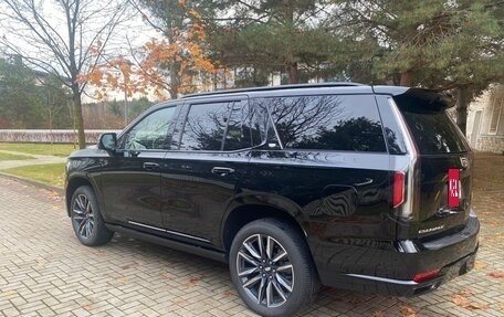 Cadillac Escalade V, 2023 год, 11 000 000 рублей, 3 фотография