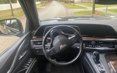 Cadillac Escalade V, 2023 год, 11 000 000 рублей, 12 фотография