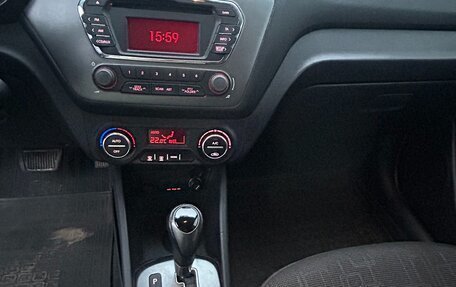 KIA Rio III рестайлинг, 2013 год, 990 000 рублей, 6 фотография