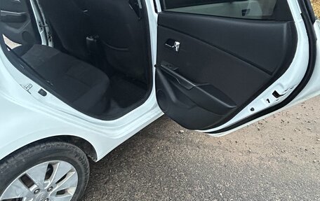 KIA Rio III рестайлинг, 2013 год, 990 000 рублей, 10 фотография