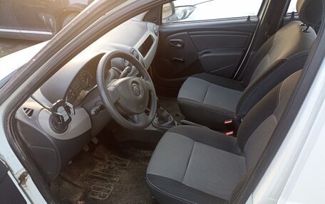 Renault Logan I, 2013 год, 250 000 рублей, 4 фотография