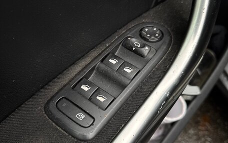 Peugeot 408 I рестайлинг, 2015 год, 360 000 рублей, 8 фотография