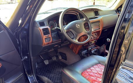 Nissan Patrol, 2007 год, 2 800 000 рублей, 21 фотография