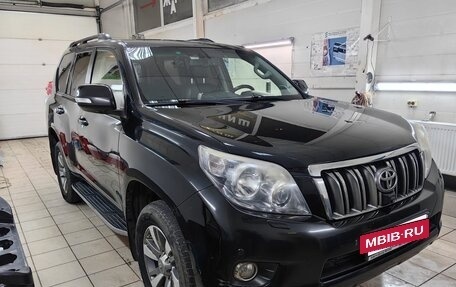Toyota Land Cruiser Prado 150 рестайлинг 2, 2012 год, 2 690 000 рублей, 2 фотография