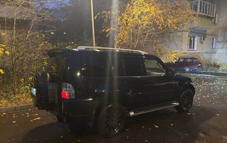 Mitsubishi Pajero IV, 2007 год, 1 750 000 рублей, 2 фотография