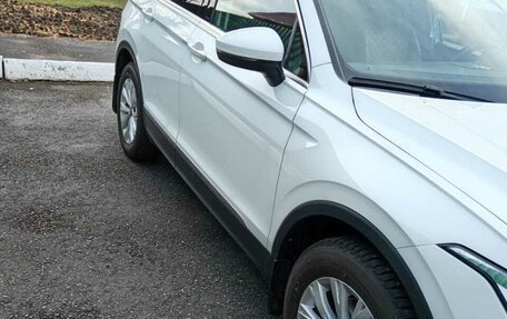 Volkswagen Tiguan II, 2021 год, 2 900 000 рублей, 4 фотография