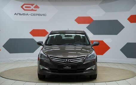 Hyundai Solaris II рестайлинг, 2015 год, 930 000 рублей, 2 фотография