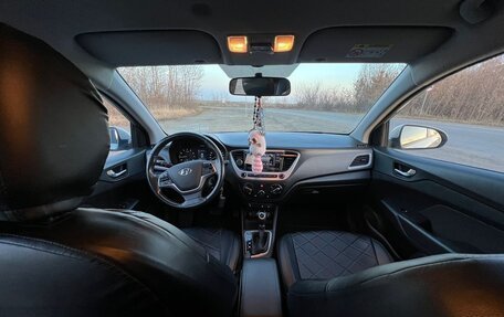 Hyundai Solaris II рестайлинг, 2018 год, 1 600 000 рублей, 4 фотография