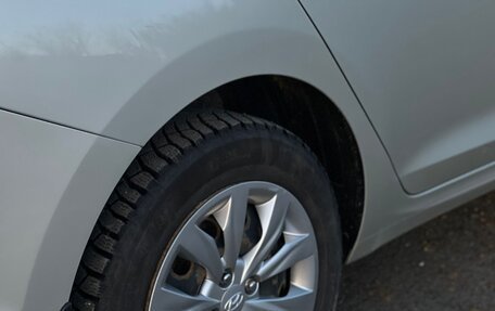 Hyundai Solaris II рестайлинг, 2018 год, 1 600 000 рублей, 8 фотография