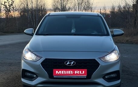 Hyundai Solaris II рестайлинг, 2018 год, 1 600 000 рублей, 9 фотография