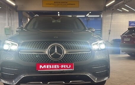 Mercedes-Benz GLE, 2019 год, 8 400 000 рублей, 2 фотография