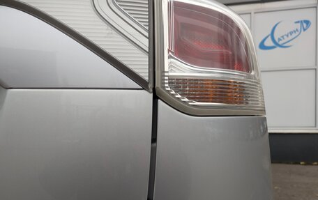 Mitsubishi Outlander III рестайлинг 3, 2014 год, 1 380 000 рублей, 9 фотография