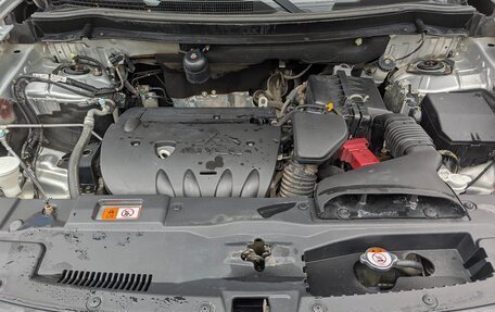 Mitsubishi Outlander III рестайлинг 3, 2014 год, 1 380 000 рублей, 4 фотография