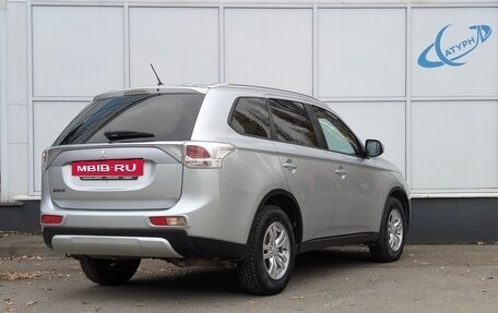Mitsubishi Outlander III рестайлинг 3, 2014 год, 1 380 000 рублей, 7 фотография