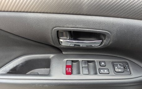 Mitsubishi Outlander III рестайлинг 3, 2014 год, 1 380 000 рублей, 22 фотография