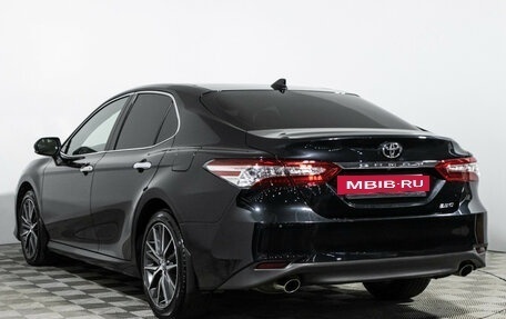 Toyota Camry, 2023 год, 3 885 000 рублей, 7 фотография