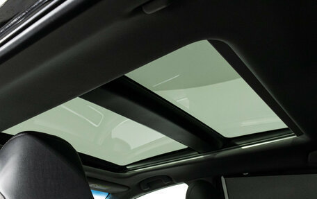 Toyota Camry, 2023 год, 3 885 000 рублей, 15 фотография