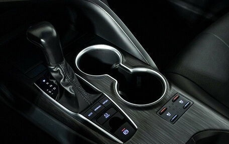 Toyota Camry, 2023 год, 3 885 000 рублей, 21 фотография