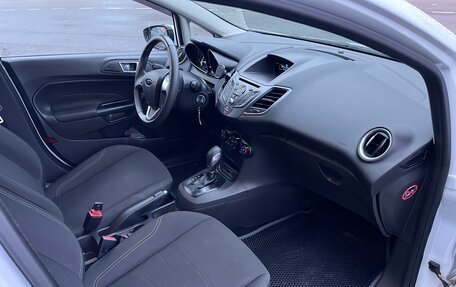 Ford Fiesta, 2015 год, 900 000 рублей, 6 фотография