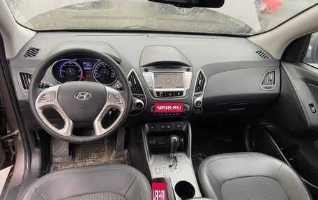 Hyundai ix35 I рестайлинг, 2013 год, 975 000 рублей, 2 фотография