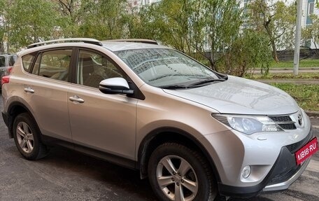 Toyota RAV4, 2014 год, 2 000 000 рублей, 9 фотография