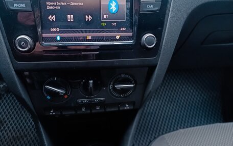 Skoda Rapid I, 2017 год, 1 020 000 рублей, 6 фотография