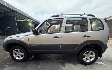 Chevrolet Niva I рестайлинг, 2012 год, 595 000 рублей, 7 фотография