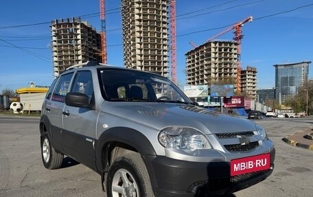 Chevrolet Niva I рестайлинг, 2012 год, 595 000 рублей, 22 фотография