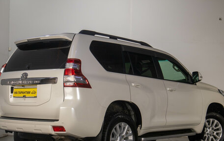 Toyota Land Cruiser Prado 150 рестайлинг 2, 2014 год, 3 369 000 рублей, 7 фотография