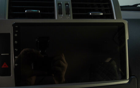 Toyota Land Cruiser Prado 150 рестайлинг 2, 2014 год, 3 369 000 рублей, 17 фотография