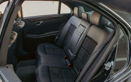 Mercedes-Benz E-Класс, 2011 год, 1 255 000 рублей, 17 фотография