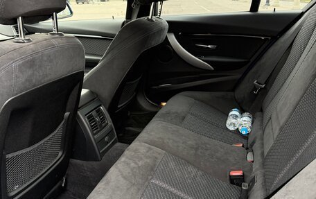 BMW 3 серия, 2016 год, 3 000 000 рублей, 17 фотография