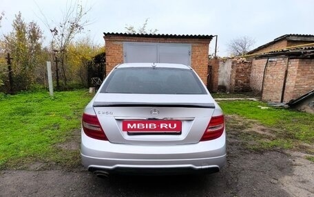 Mercedes-Benz C-Класс, 2013 год, 1 500 000 рублей, 4 фотография