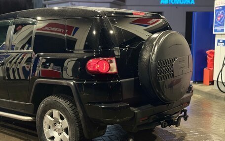 Toyota FJ Cruiser, 2006 год, 2 350 000 рублей, 7 фотография