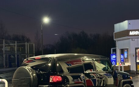 Toyota FJ Cruiser, 2006 год, 2 350 000 рублей, 12 фотография